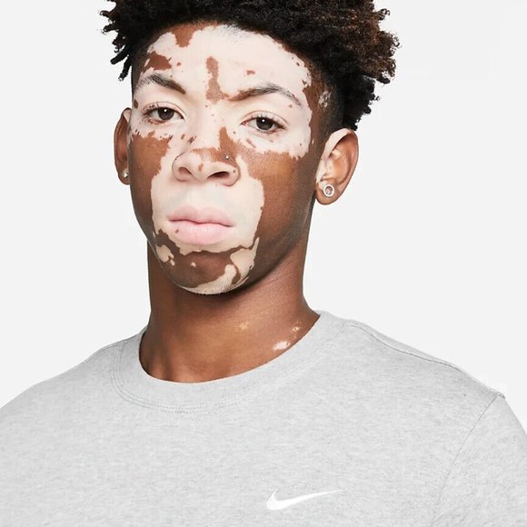 Nike Sportswear Club Fleece Men's Crew | Grey Heather/White | Size: 2XL - Picture 3 of 4